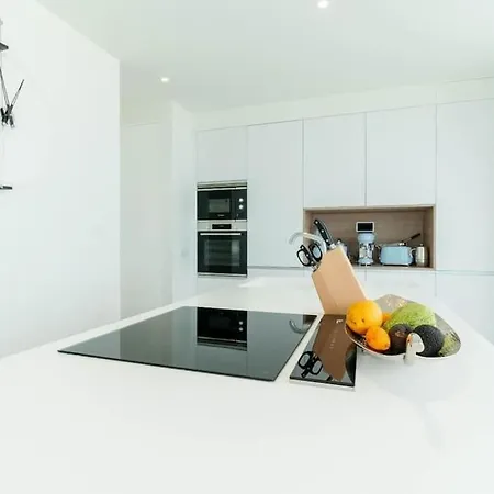 Veiga With Heated Pool Кальяо-Сальвахе