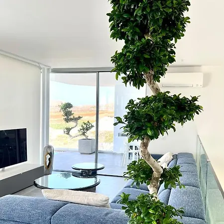 Вилла Veiga With Heated Pool *