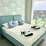 Вилла Veiga With Heated Pool