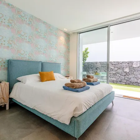 Veiga With Heated Pool Villa
