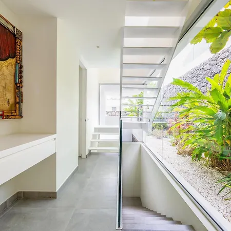 Villa Veiga With Heated Pool