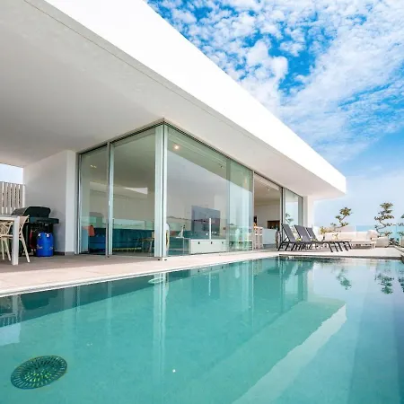 Veiga With Heated Pool Vila