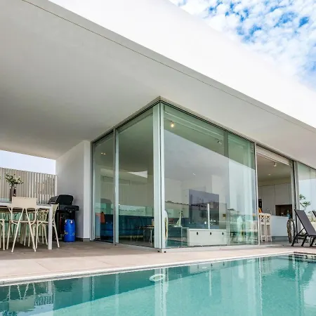 Veiga With Heated Pool * Callao Salvaje