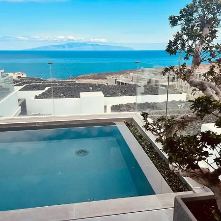 Vila Veiga With Heated Pool *